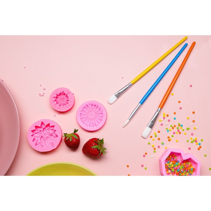 Молд Доляна &laquo;Герберы&raquo;, силикон, d=6 см, цвет МИКС