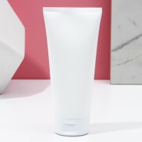 Подарочный набор косметики «Насладись моментом», гель для душа 300 мл и крем для тела 200 мл, ЧИСТОЕ СЧАСТЬЕ Подарочный набор косметики «Насладись моментом», гель для душа 300 мл и крем для тела 200 мл, ЧИСТОЕ СЧАСТЬЕ