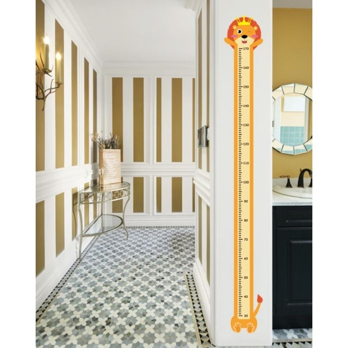 Наклейка пластик интерьерная цветная ростомер Наклейка пластик интерьерная цветная ростомер "Король львов" 45x60 см