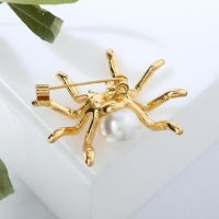 Брошь &laquo;Паук&raquo; жемчужинка, цвет белый в золоте