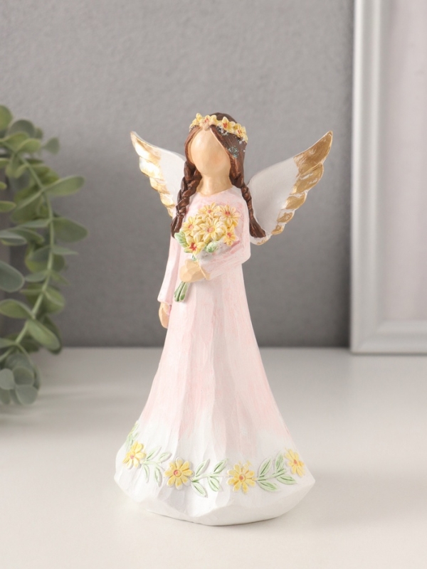 Сувенир полистоун "Девушка-ангел в нежно-розовом платье, с букетом" 9,5х6,5х16 см