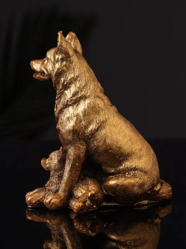 Фигура "Овчарка с щенками" 10х7 см,бронза