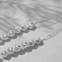 Бусины пластиковые на нити «Жемчуг» 8 мм, (набор 140 шт.), цвет белый Бусины пластиковые на нити «Жемчуг» 8 мм, (набор 140 шт.), цвет белый