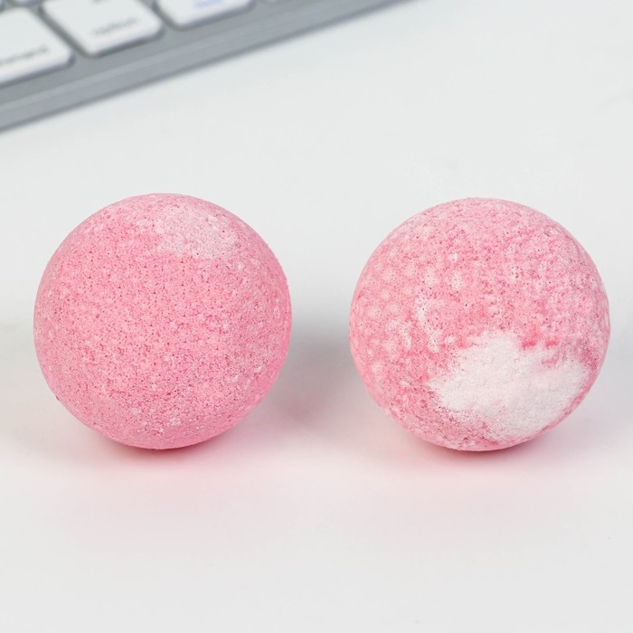 Подарочный набор &laquo;С 8 марта!&raquo;: блокнот А6 32 листа, ручка и бурлящий шар 2х40 гр