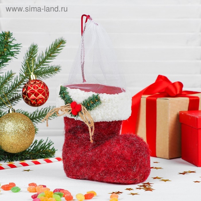 Конфетница &laquo;Сапожок&raquo;, с веточкой, на завязке, вместимость 400 г, цвет красный