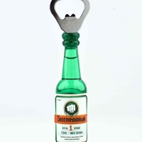 Магнит открывашка &laquo;Бесстрашный&raquo;, 4.3 х 14 х 4.3 см