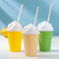 Стакан с крышкой и трубочкой &laquo;Сливки&raquo;, 400 мл, 9&times;17 см, цвет МИКС