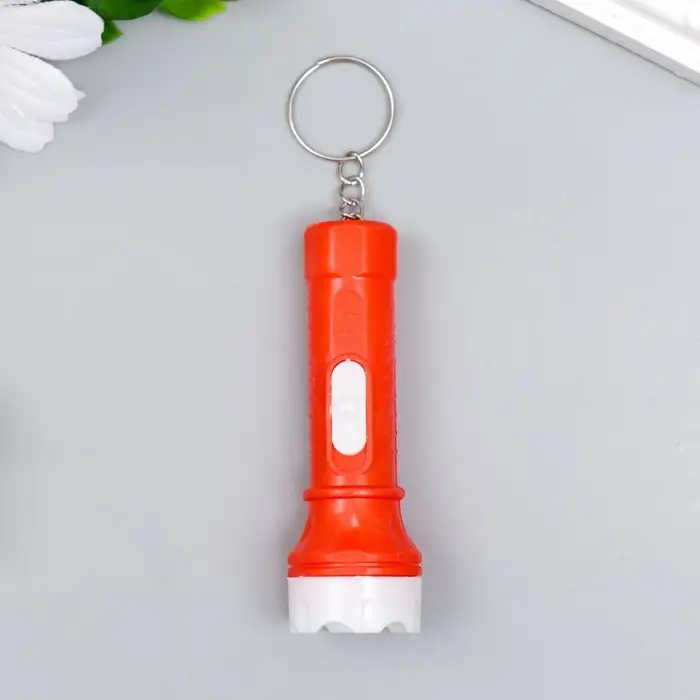 Фонарик брелок для ключей на кольце &laquo;Дорожный&raquo;, светит, 6.3&times;2.3&times;2.3 см, МИКС