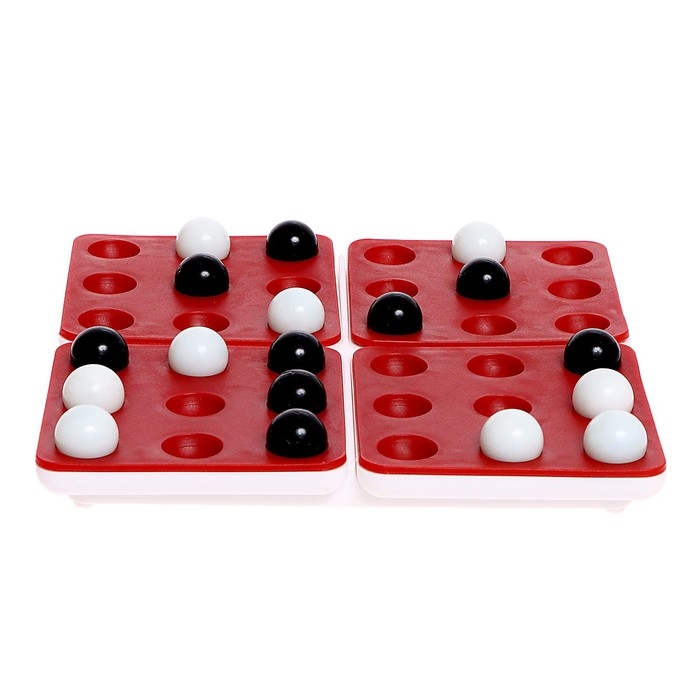 Настольная игра &laquo;Пентаго&raquo;