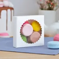 Подарочная коробка сборная с окном, белый, 11.5&times;11.5&times;3 см