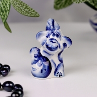 Сувенир гжель &laquo;Обезьянка с мешком&raquo;, бело-синий,керамика,