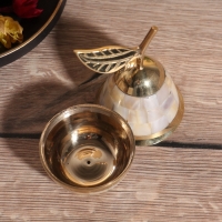 Шкатулка &laquo;Груша&raquo;, латунь с перламутром, 6&times;6&times;12 см, белая