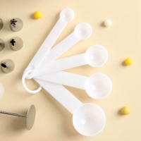 Набор кондитерский &laquo;Норма&raquo;, 13 предметов: щипцы, 8 насадок, кондитерский мешок, адаптер, мерные ложки, кондитерский гвоздь