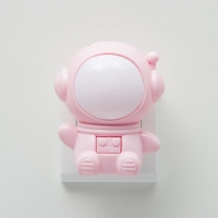 Ночник &laquo;Приветливый космонавт&raquo; 1Вт LED 4000-6000К Розовый 10х9х11,5см