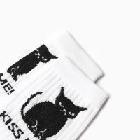 Носки женские &laquo;Kiss me&raquo;, цвет белый, размер 25