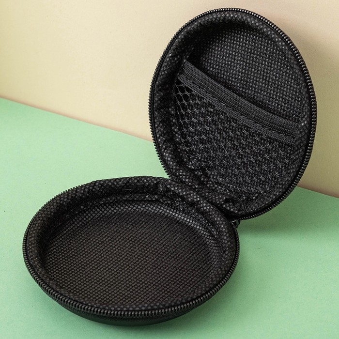 Футляр для наушников Luazon, круглый 8х8х3 см, кожзам Футляр для наушников Luazon, круглый 8х8х3 см, кожзам