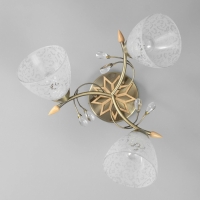 Люстра "Фриони" 3 лампы 40Вт Е27 бронза 45х45х26 Люстра "Фриони" 3 лампы 40Вт Е27 бронза 45х45х26