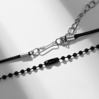 Кулоны &laquo;Неразлучники&raquo; пистолет и пуля, цвет чёрный в серо-серебряном, 45 см