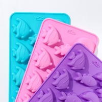 Форма для конфет и шоколада Доляна «Подводный мир», силикон, 21×10×1 см, 15 ячеек (3×3,5 см), цвет МИКС Форма для конфет и шоколада Доляна «Подводный мир», силикон, 21×10×1 см, 15 ячеек (3×3,5 см), цвет МИКС