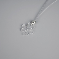 Светодиодный кулон &laquo;Клевер&raquo; 60 см, батарейки, свечение мульти (RGB)