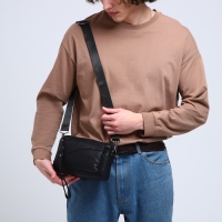 Сумка мужская через плечо, искусственная кожа, цвет чёрный Сумка мужская через плечо, искусственная кожа, цвет чёрный