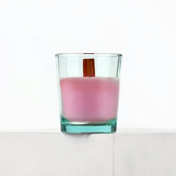 Ароматическая свеча в стекле &laquo;Сладости жизни&raquo;, с соевым воском: карамель,, 6 х 5 х 5 см.