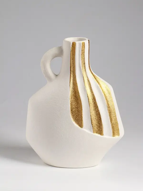 Ваза настольная керамика "Оделис" 21,5х16 см, белый