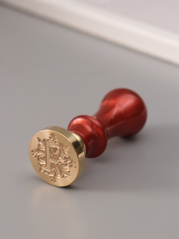 Печать для сургуча с пластиковой ручкой "Буква А на вензеле" 2,5х2,5х6,3 см