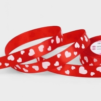 Лента атласная 15мм*25&plusmn;1ярд(23м&plusmn;1м) белый сердечки красный №26 АУ