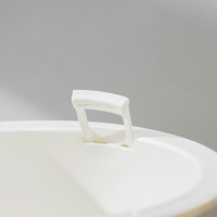 Кашпо для цветов со вставкой «Вдохновение», 1,6 л, d=16 см, h=13,5 см, белое Кашпо для цветов со вставкой «Вдохновение», 1,6 л, d=16 см, h=13,5 см, белое