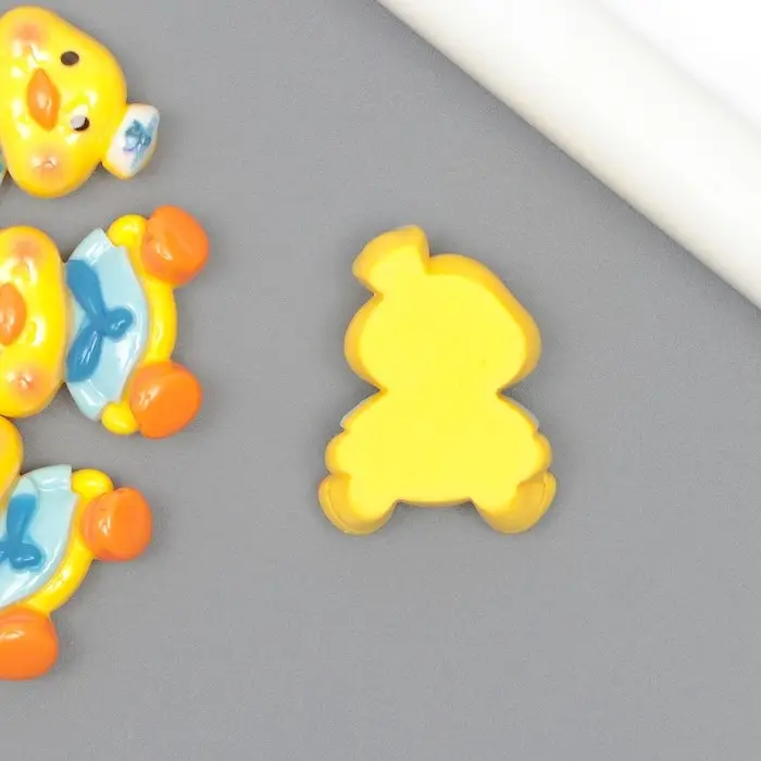 Декор для творчества пластик "Уточка жёлтая, матрос" 2,7х2х1 см