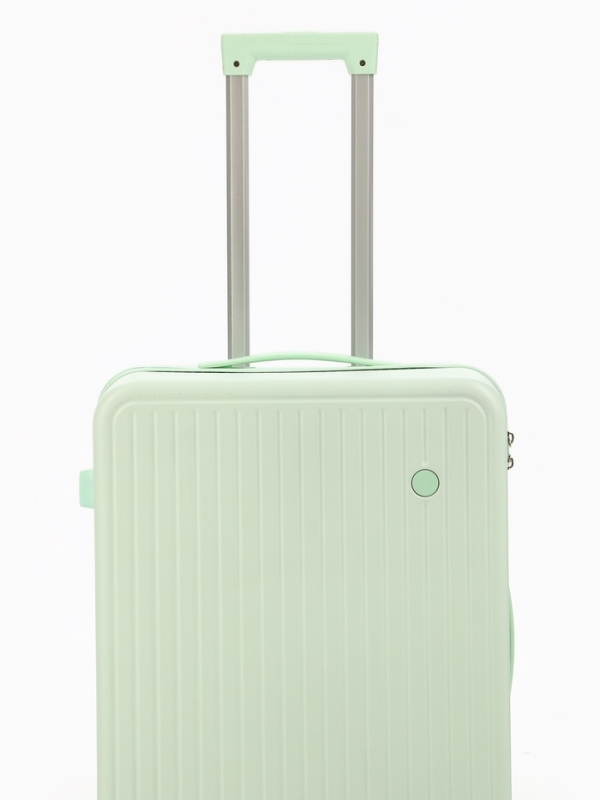 Чемодан 24", PС, 42*27*66, отд на молнии, код замок, 4 колеса, св. зеленый