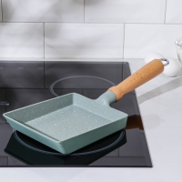 Сковорода &laquo;Омлет&raquo;, 19&times;15 см, с деревянной ручкой, антипригарное покрытие, индукция