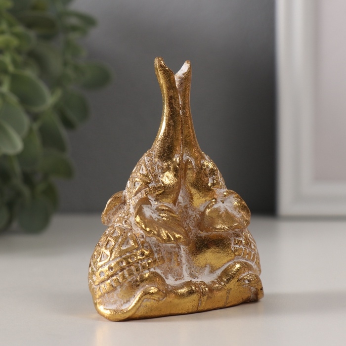 Сувенир полистоун "Слонята. Индейские узоры" золото 6,2х3,5х7,8 см