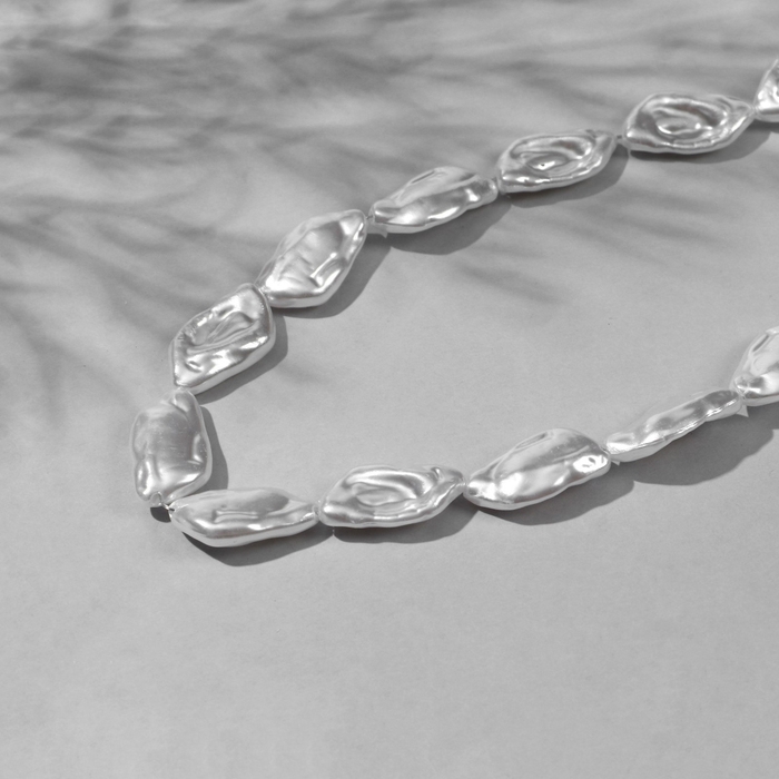 Бусины пластиковые на нити &laquo;Жемчуг&raquo; 20&times;12 мм, (набор 60 шт.), цвет белый