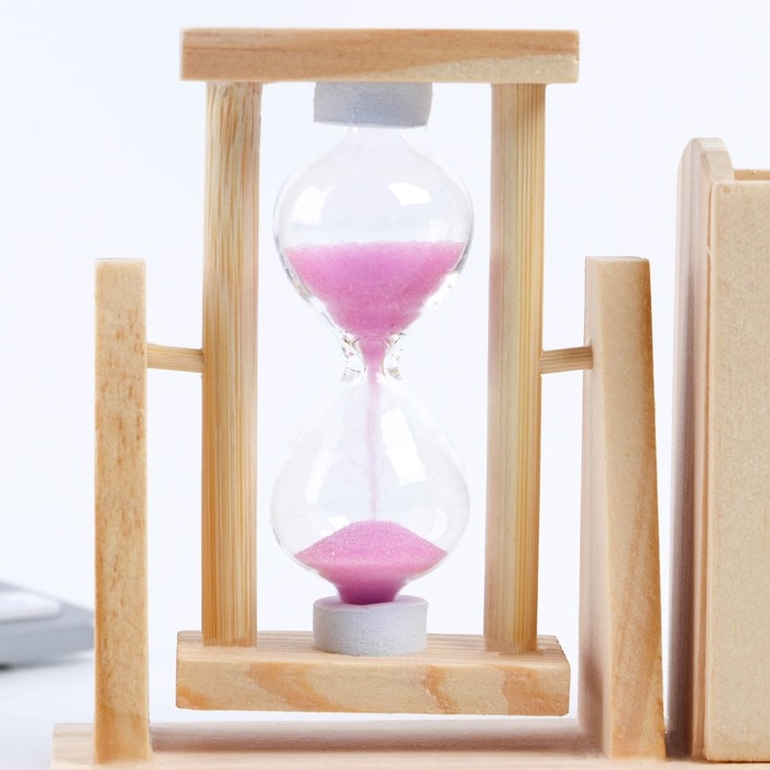 Органайзер для канцелярии с песочными часами (2 в 1) &laquo;Почитаем немного?&raquo;