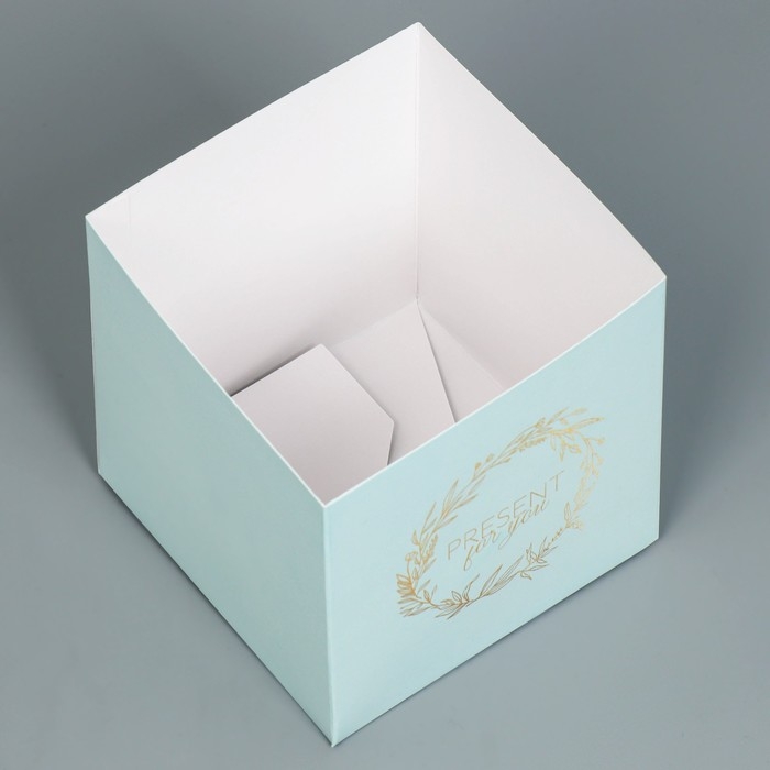 Коробка подарочная для цветов с PVC крышкой, упаковка, &laquo;Present&raquo;, 12 х 12 х 12 см