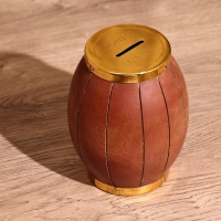 Копилка "Банк" 11х11х12 см, дерево шишам Копилка "Банк" 11х11х12 см, дерево шишам