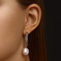 Серьги с жемчугом &laquo;Бусина&raquo; чувство нежности, цвет серебро