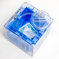 Копилка пластик лабиринт 9*9*9 см