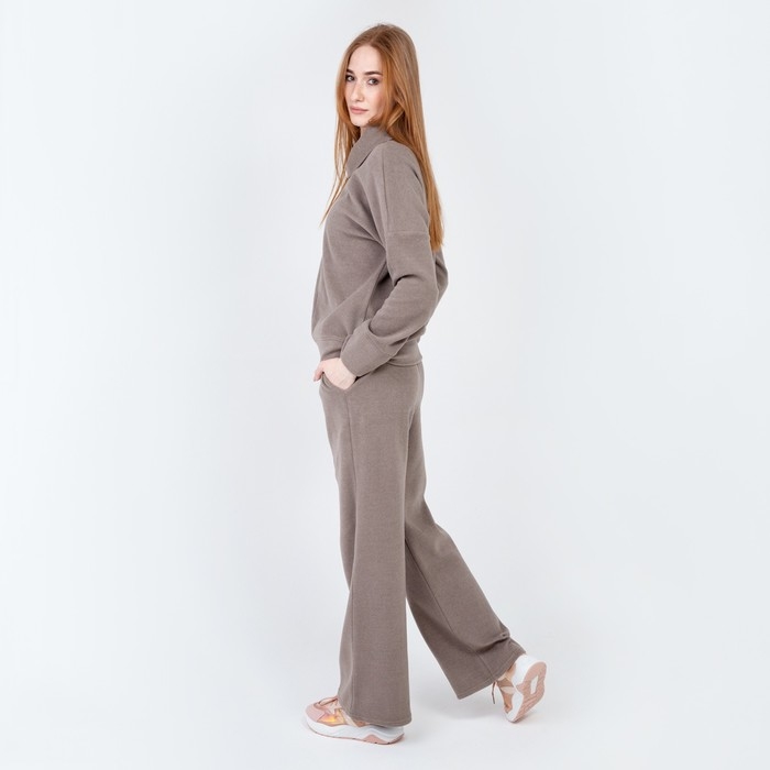 Костюм женский (свитер/брюки), цвет бежевый, размер 46 Костюм женский (свитер/брюки), цвет бежевый, размер 46