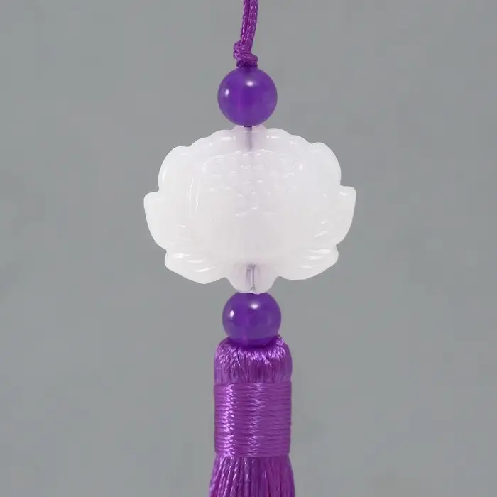 Подвеска текстиль, пластик "Кисть. Лотос" фиолетовая 1,2х2,7х14,5 см