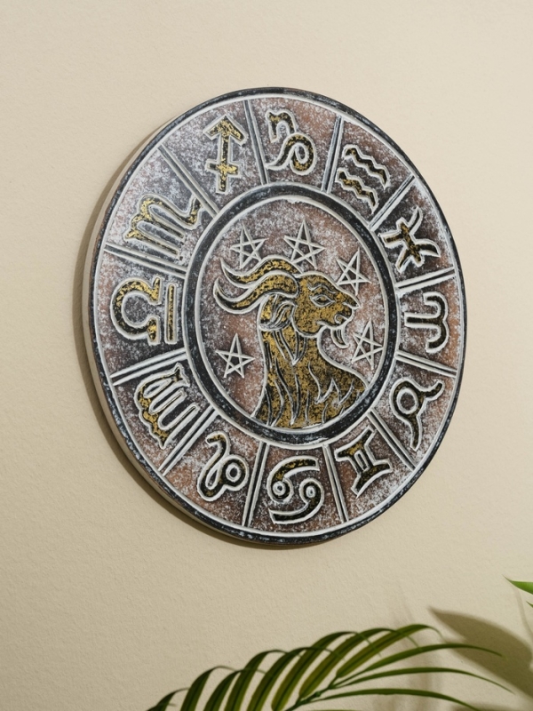 Панно резное МДФ Панно резное МДФ "Козерог", 30х30х2 см