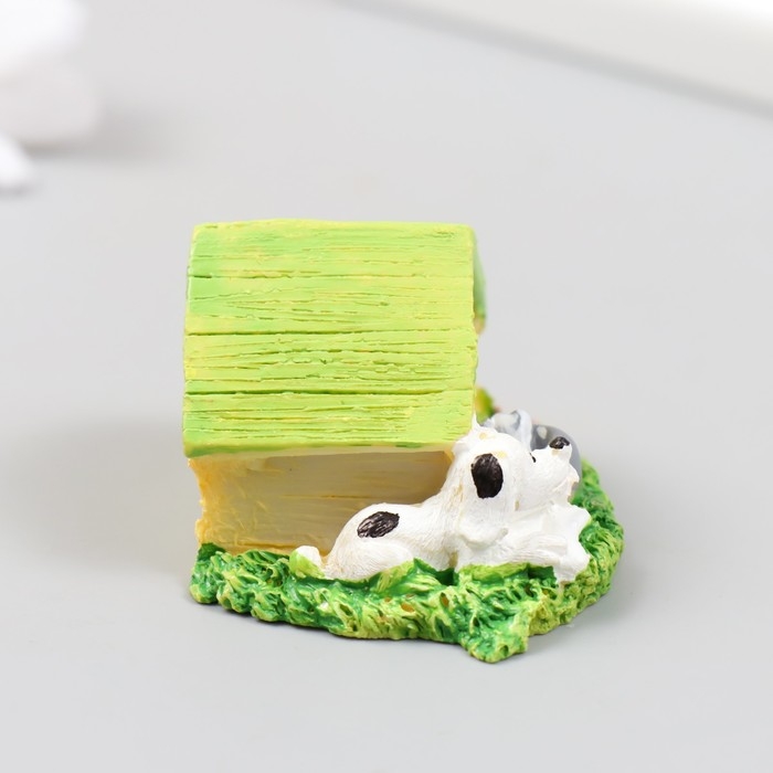 Фигурка для флорариума полистоун Фигурка для флорариума полистоун "Пёсик у будки" МИКС 4,5х4х3,2 см