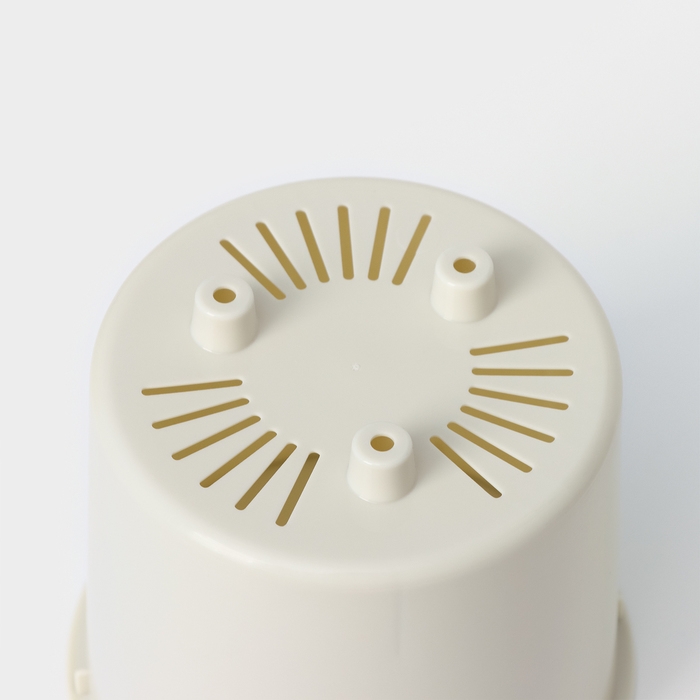 Кашпо для цветов со вставкой &laquo;Стив&raquo;, 650 мл, d=11,5 см, h=10,5 см, цвет белый ротанг