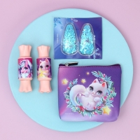 Набор детской косметики для девочки «Новый год! Верь в мечту», блеск для губ, косметичка, заколки Набор детской косметики для девочки «Новый год! Верь в мечту», блеск для губ, косметичка, заколки