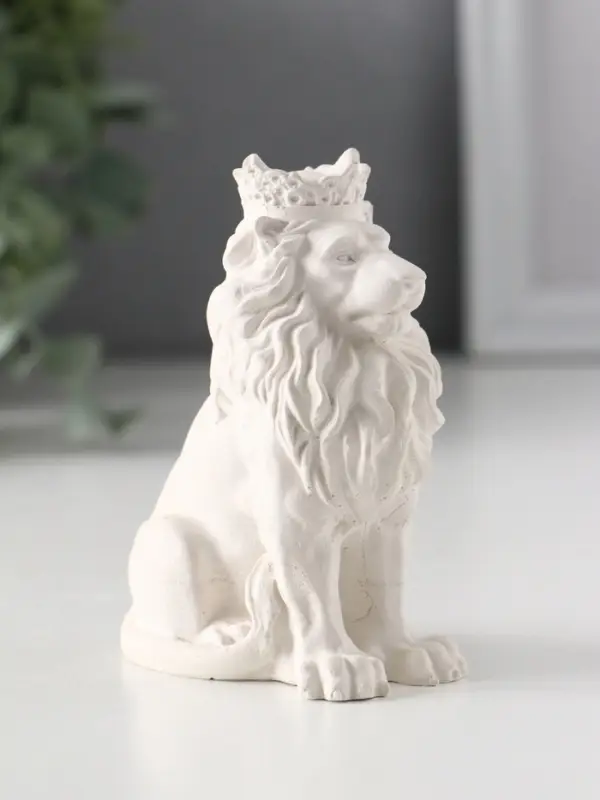 Фигура &laquo;Лев в короне&raquo;, 9&times;4&times;6.5 см, гипс