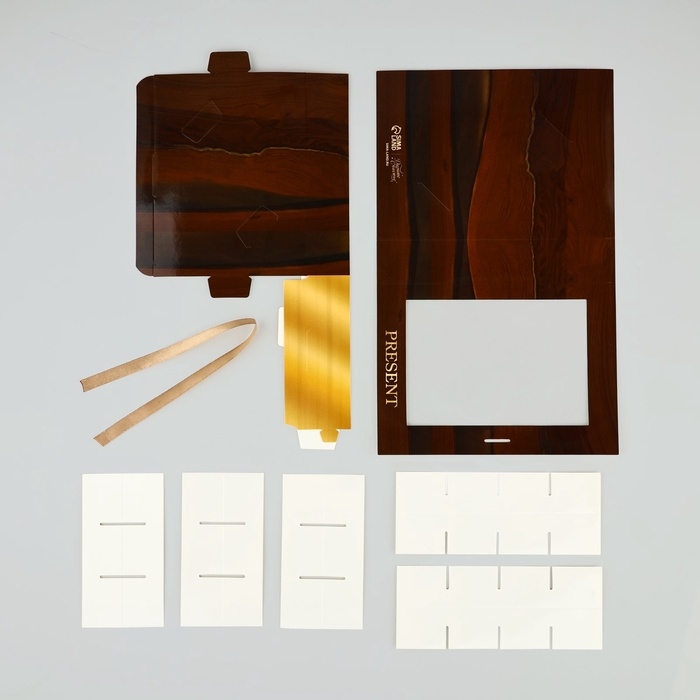 Коробка под 12 конфет с ячейками «Дерево» 18.5 х 13.5 х 3.5 см Коробка под 12 конфет с ячейками «Дерево» 18.5 х 13.5 х 3.5 см