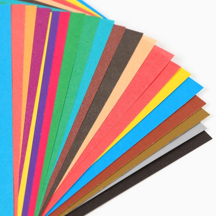 Набор "Смешарики" А5: 10л цветного одностороннего картона + 16л цветной двусторонней бумаги