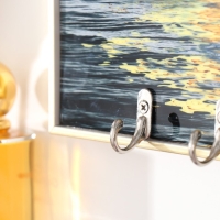 Ключница пластик, МДФ 3 крючка "Сияние корабля" стразы, золото 19,3х1,8х29 см Ключница пластик, МДФ 3 крючка "Сияние корабля" стразы, золото 19,3х1,8х29 см